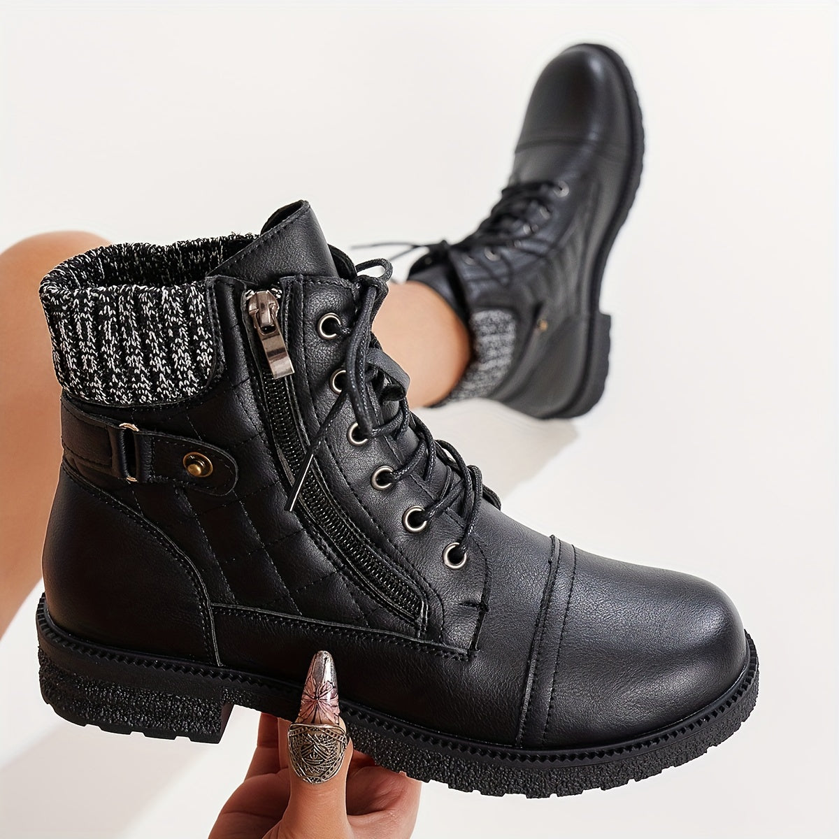 Women’s Low-Heeled Ankle Boots
