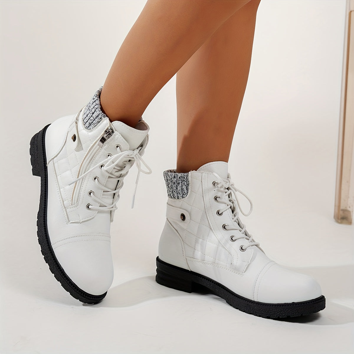 Women’s Low-Heeled Ankle Boots