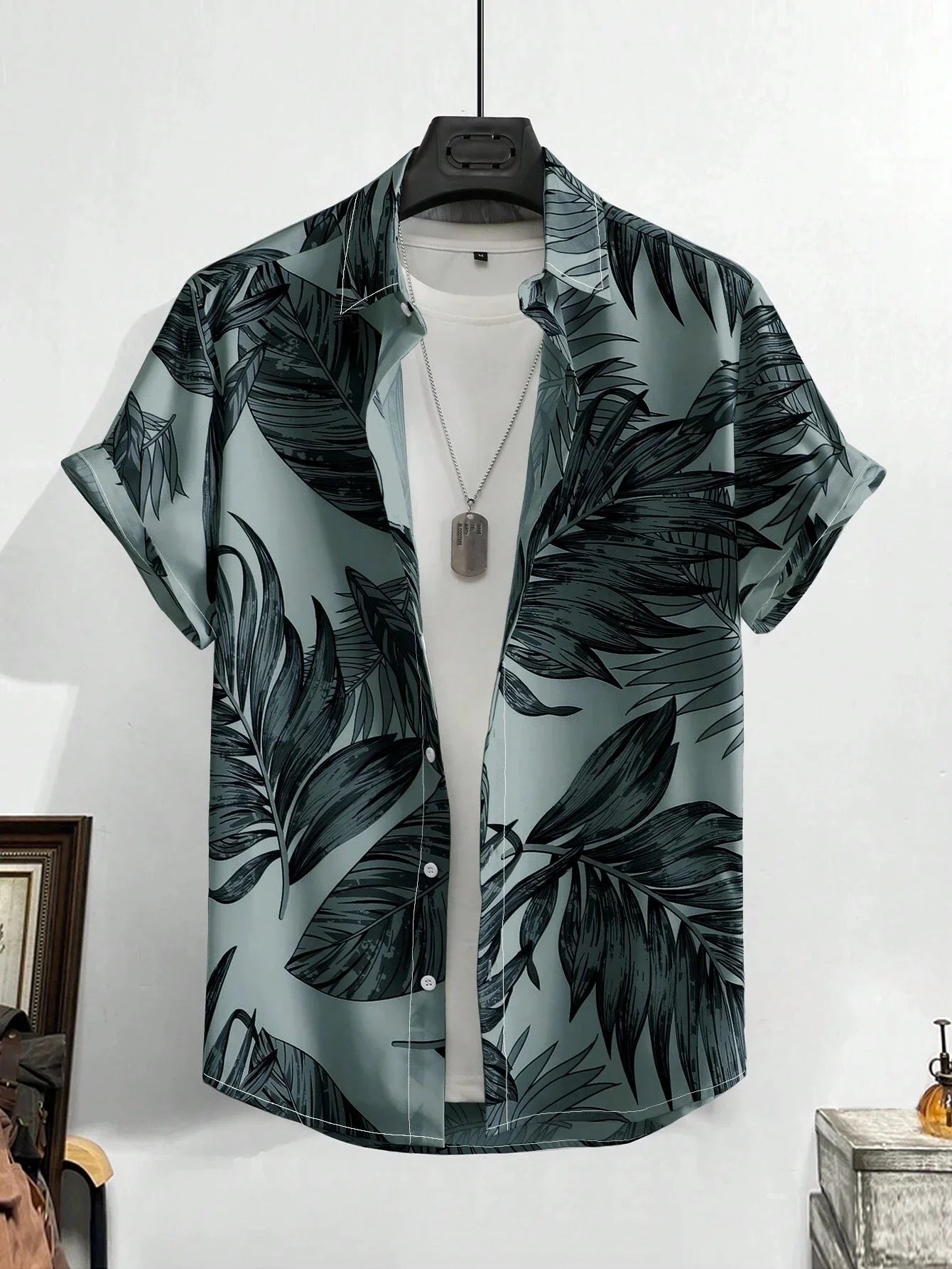 Men’s Hawaiian Print Shirt