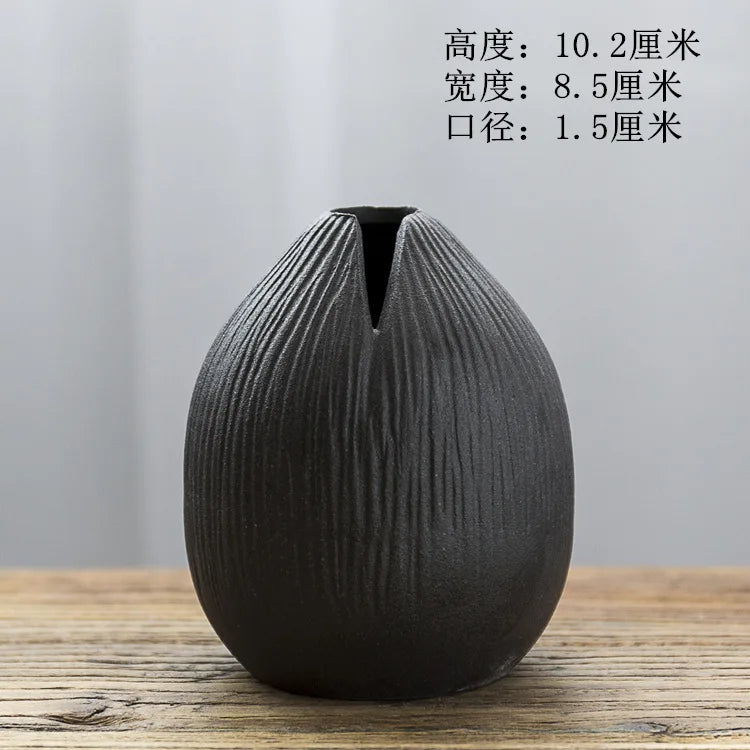 Japanese-Style Terracotta Flower Vase