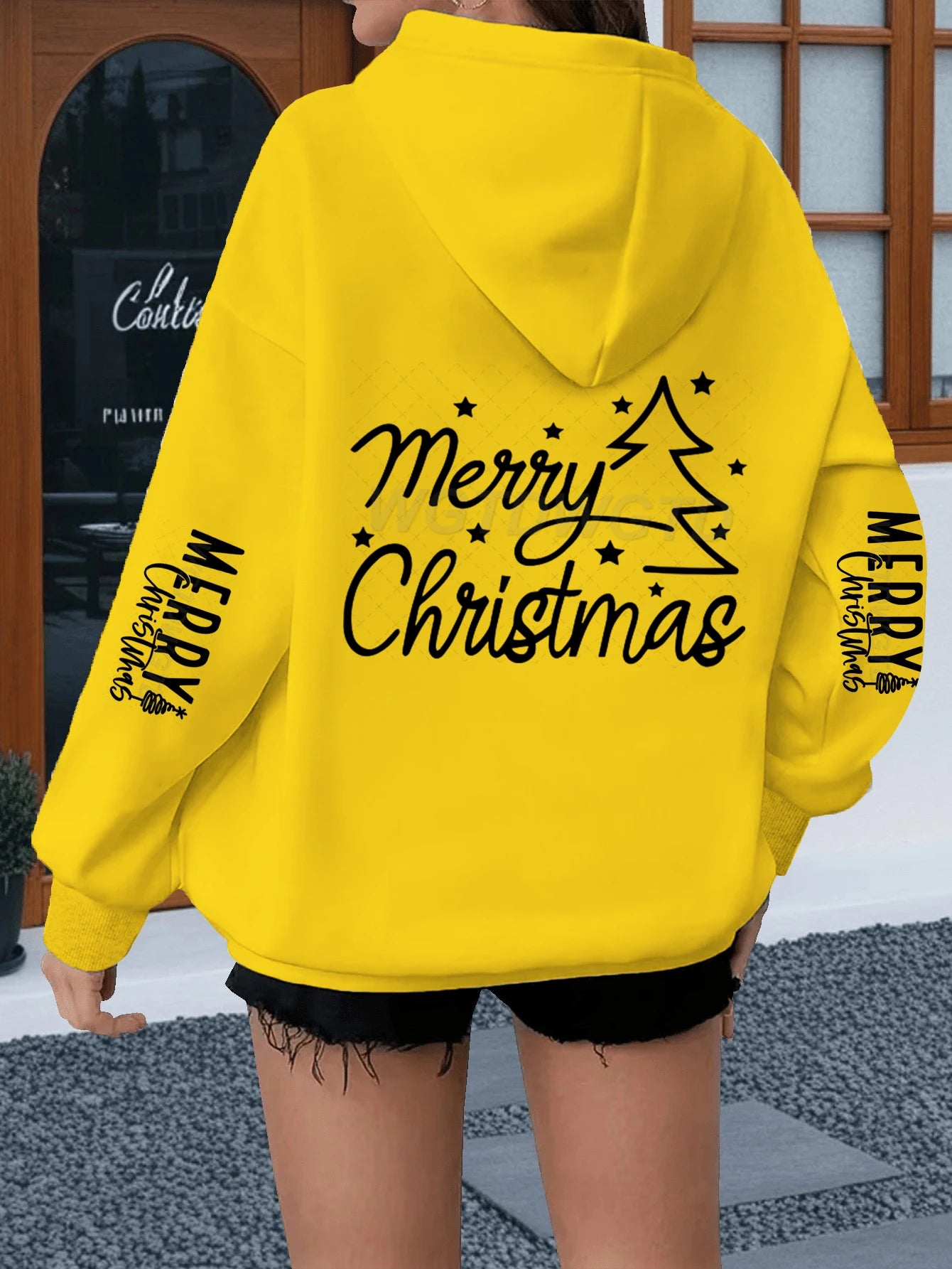 Women’s Merry Christmas Hoodie – Casual Loose Fit Holiday Sweatshirt with Vintage Tree Graphic