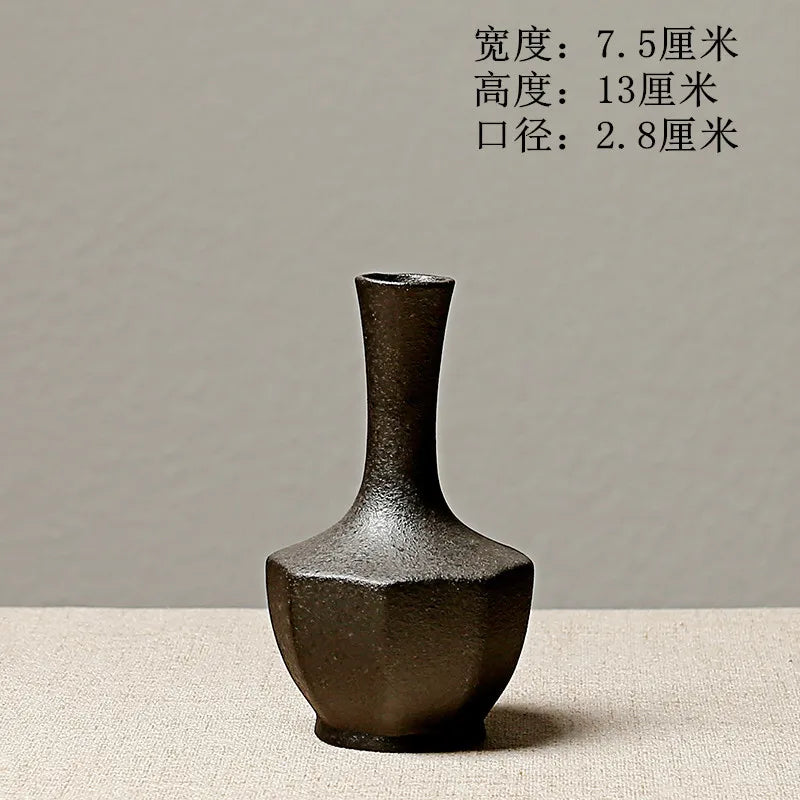 Japanese-Style Terracotta Flower Vase